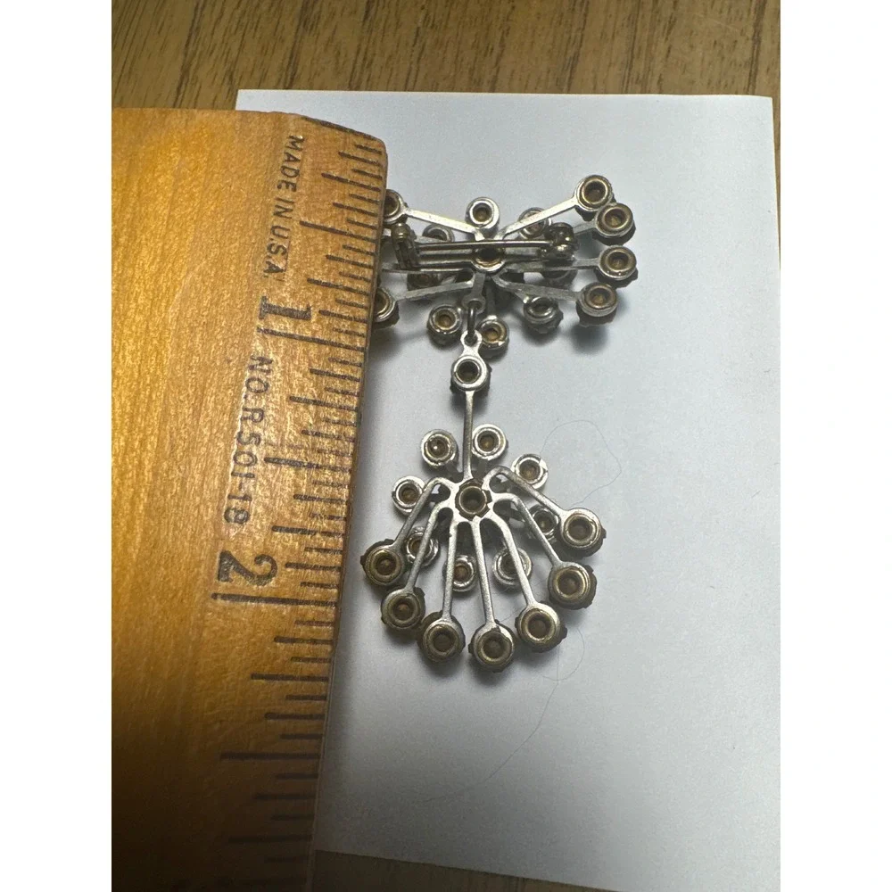 Vintage Teal Grey Rhinestone Articulated Drop Brooch Silver Tone Sunburst 2 Inch